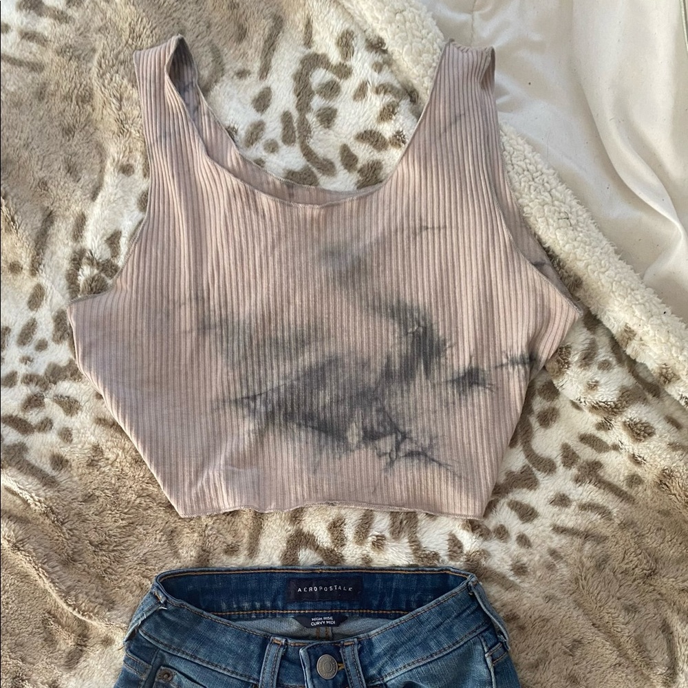 tie-dye crop top